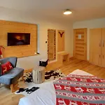 Dom Gorski Bed & Breakfast